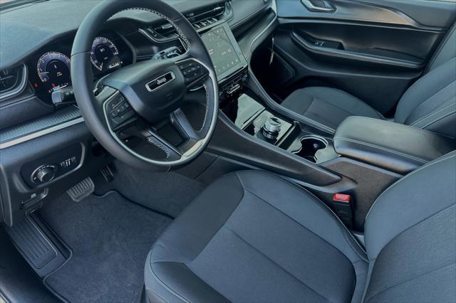 new 2025 Jeep Grand Cherokee L car, priced at $41,965