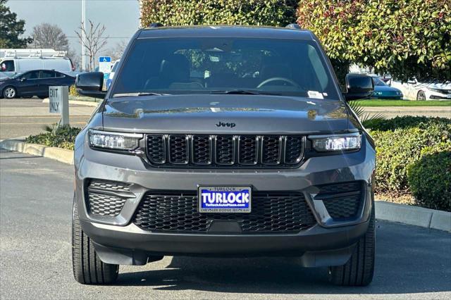 new 2025 Jeep Grand Cherokee car, priced at $44,170