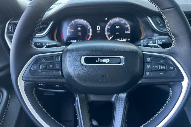 new 2025 Jeep Grand Cherokee car, priced at $44,170