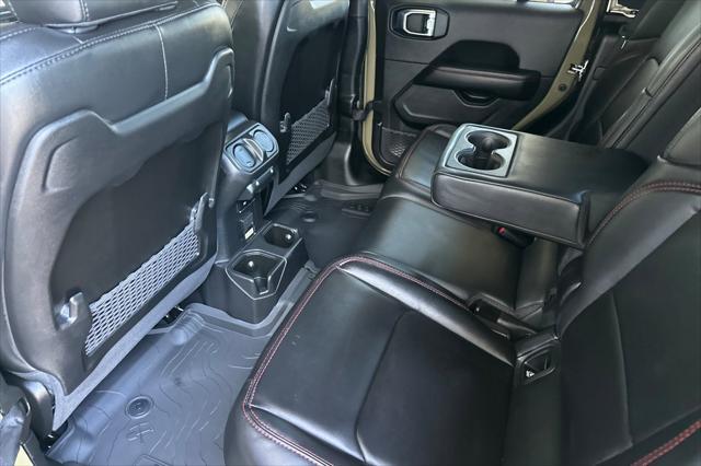 new 2025 Jeep Gladiator car, priced at $55,975