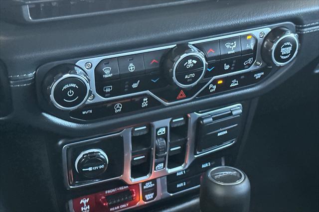 new 2025 Jeep Gladiator car, priced at $55,975