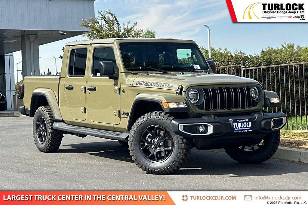 new 2025 Jeep Gladiator car, priced at $42,435