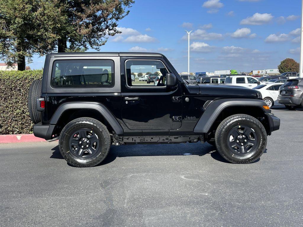 new 2026 Jeep Wrangler car, priced at $40,550