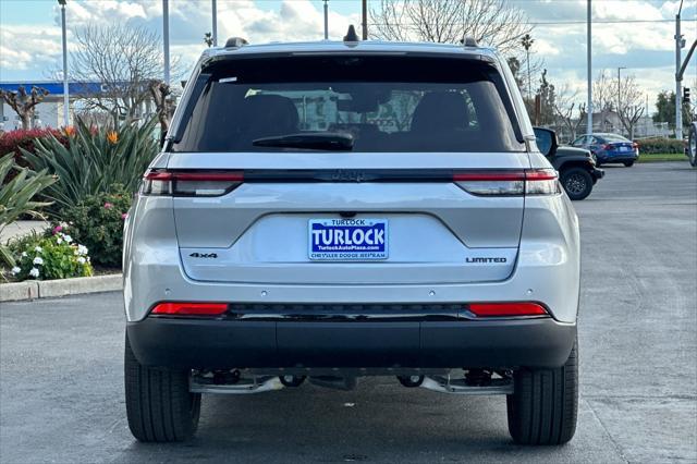 new 2025 Jeep Grand Cherokee car, priced at $49,960