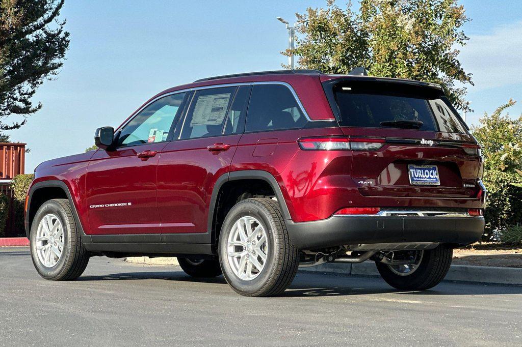 new 2025 Jeep Grand Cherokee car, priced at $39,920