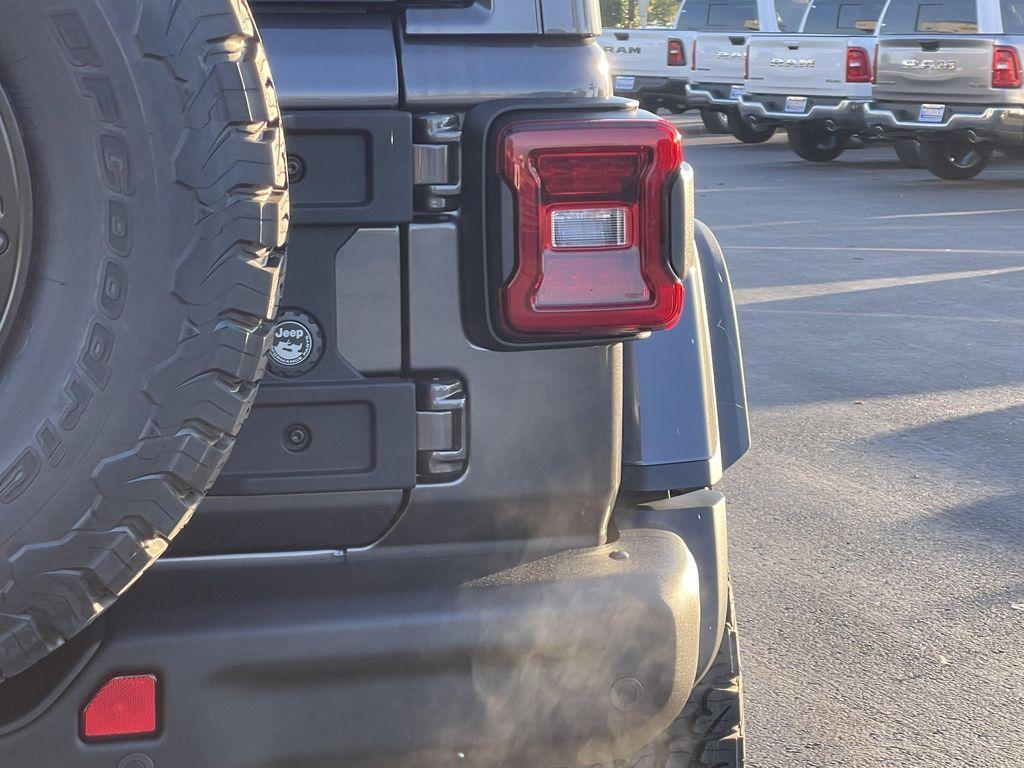 new 2026 Jeep Wrangler car, priced at $66,685