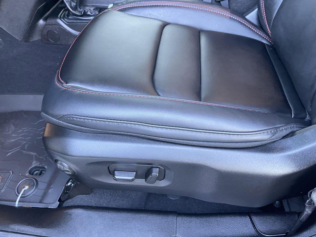 new 2026 Jeep Wrangler car, priced at $66,685