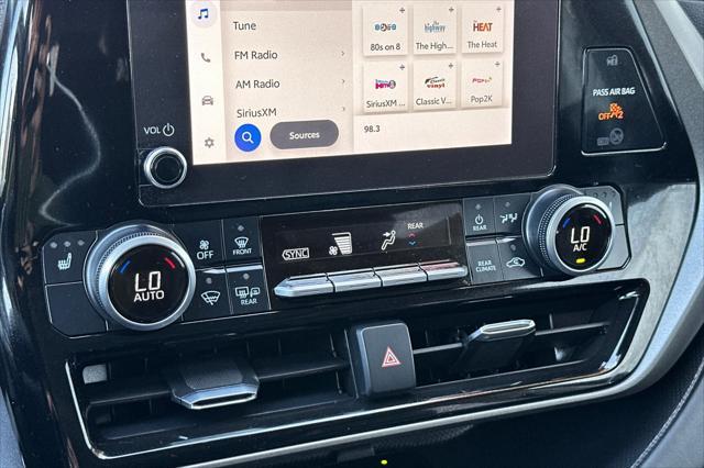 used 2023 Toyota Highlander car, priced at $33,597