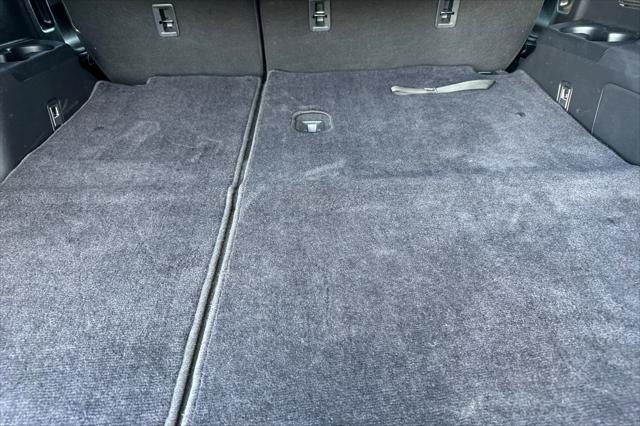 used 2023 Toyota Highlander car, priced at $33,597