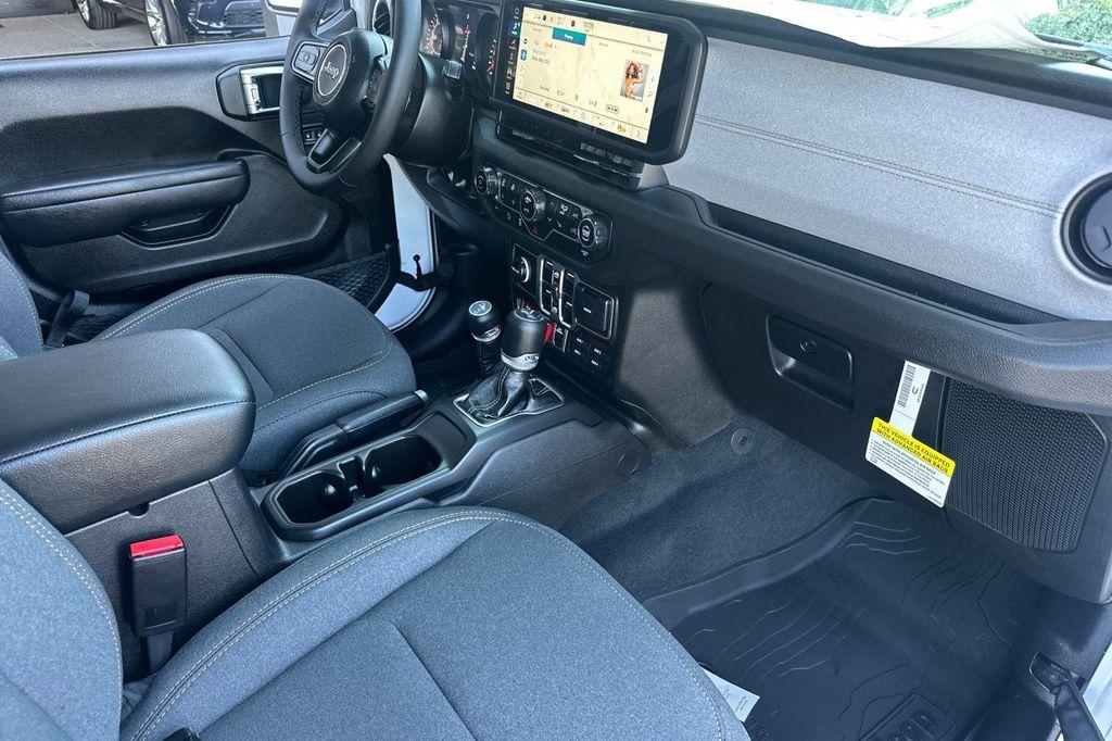 new 2025 Jeep Wrangler car, priced at $49,980