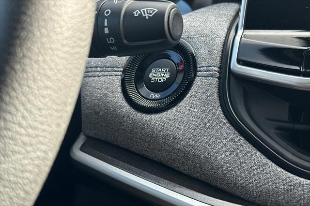 new 2025 Jeep Compass car, priced at $25,495
