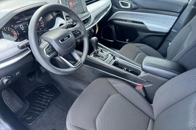 new 2025 Jeep Compass car, priced at $25,495