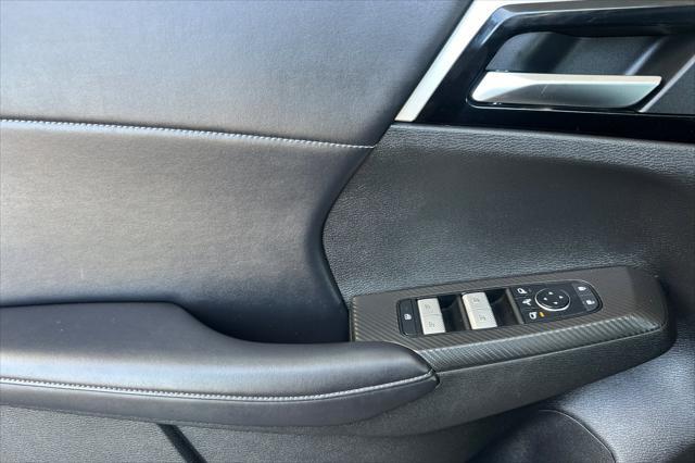 used 2024 Mitsubishi Outlander car, priced at $26,585