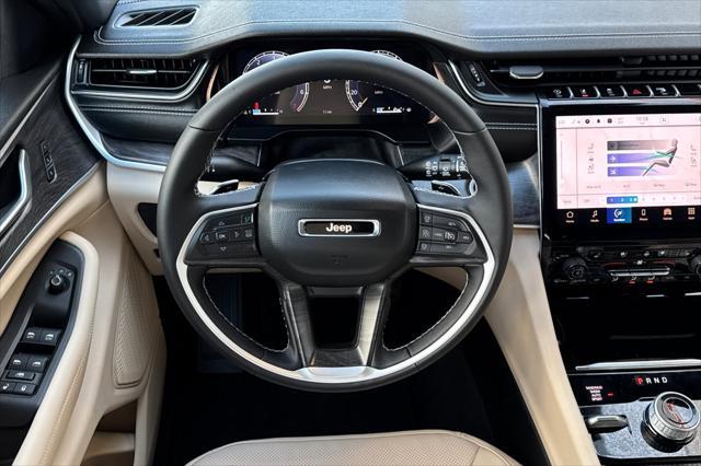 new 2025 Jeep Grand Cherokee car, priced at $49,960