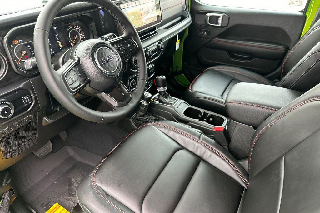 new 2025 Jeep Wrangler car, priced at $62,590