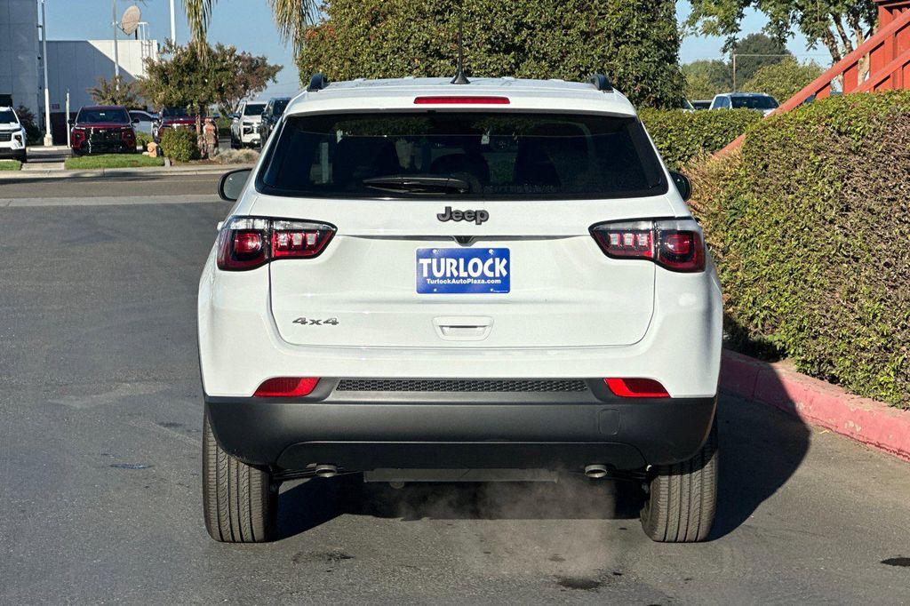 new 2026 Jeep Compass car, priced at $31,090