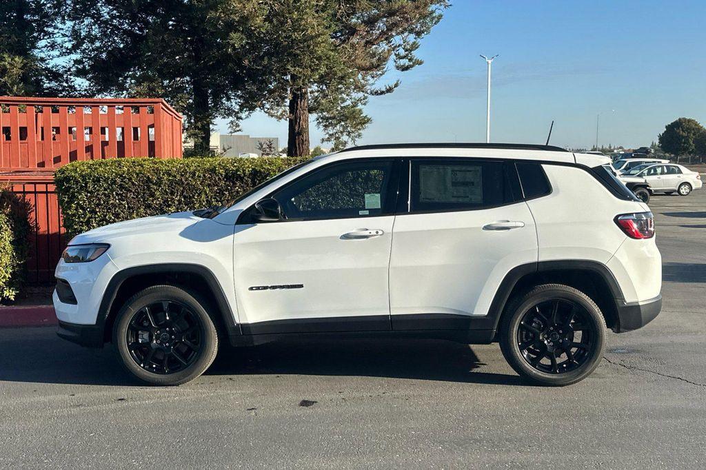 new 2026 Jeep Compass car, priced at $31,090