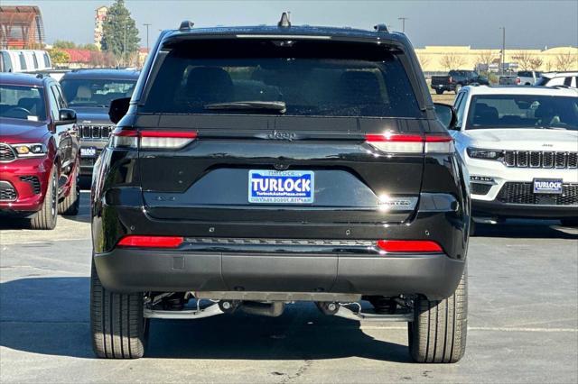 new 2025 Jeep Grand Cherokee car, priced at $53,460