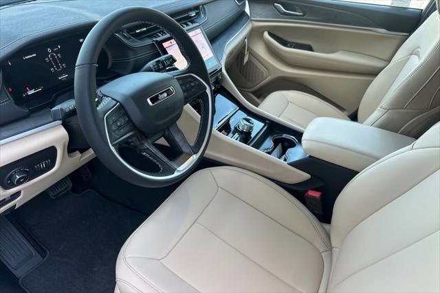 new 2025 Jeep Grand Cherokee L car, priced at $45,077