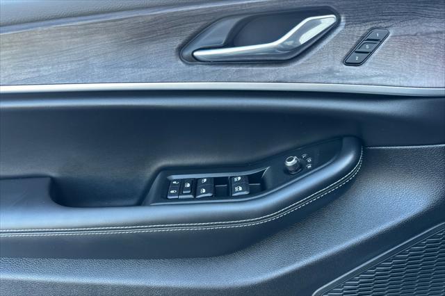 new 2025 Jeep Grand Cherokee car, priced at $44,511