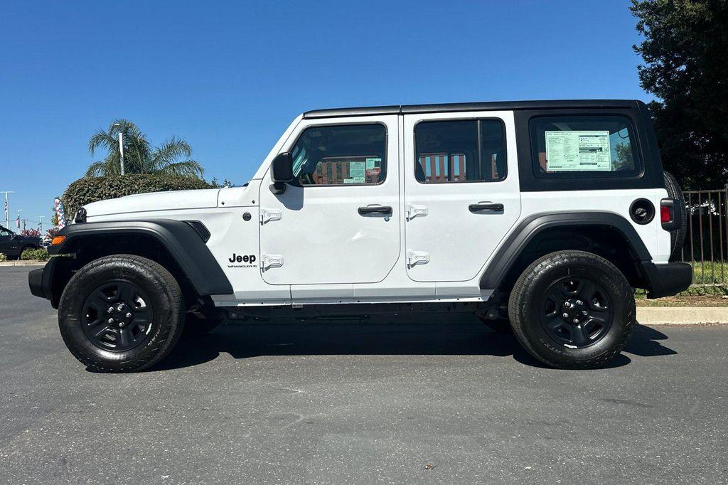 new 2025 Jeep Wrangler car, priced at $36,464