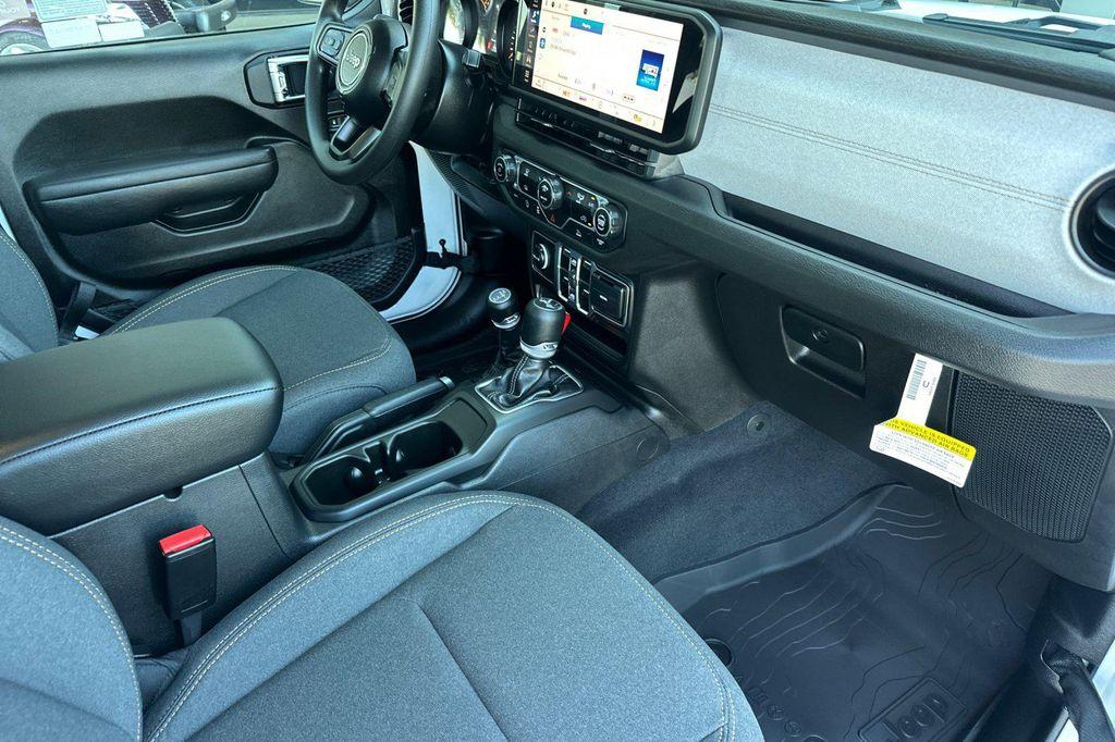 new 2025 Jeep Wrangler car, priced at $36,464