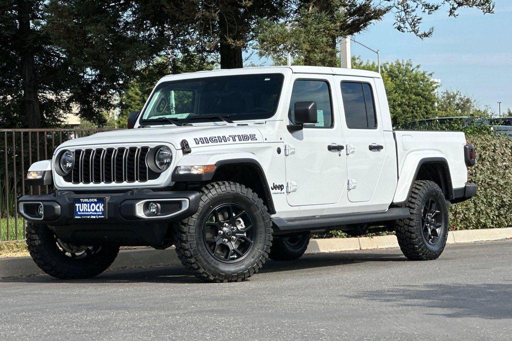 new 2025 Jeep Gladiator car, priced at $41,840