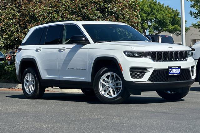 new 2025 Jeep Grand Cherokee car, priced at $38,382
