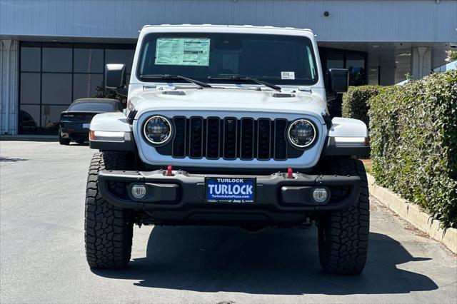 new 2025 Jeep Gladiator car, priced at $55,380