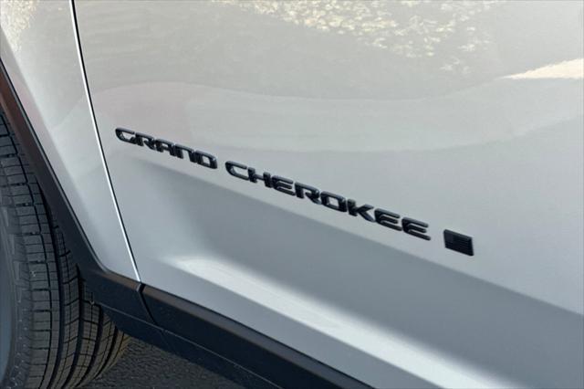 new 2025 Jeep Grand Cherokee car, priced at $40,134