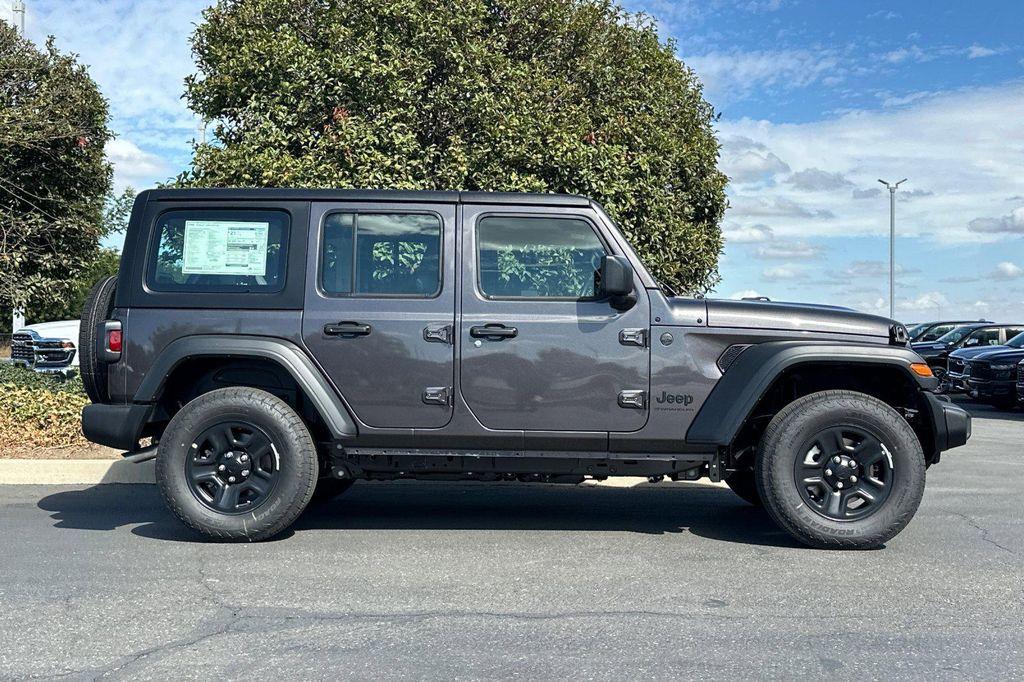new 2025 Jeep Wrangler car, priced at $40,250