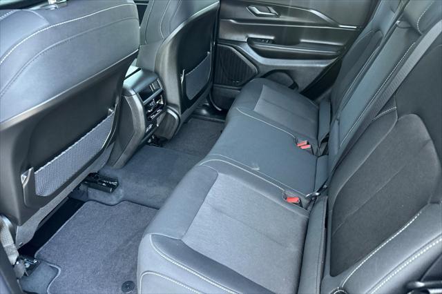 new 2025 Jeep Grand Cherokee car, priced at $38,977