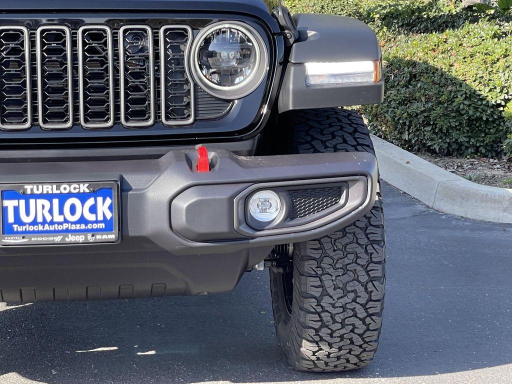 new 2026 Jeep Wrangler car, priced at $54,672