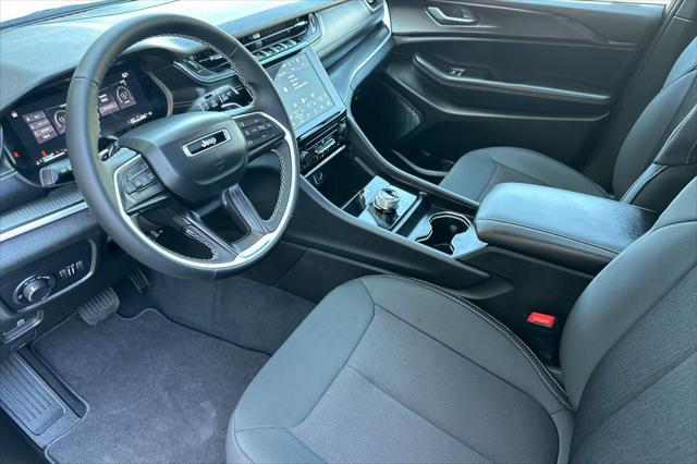 new 2025 Jeep Grand Cherokee car, priced at $36,463