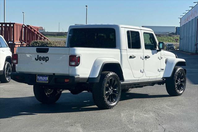 new 2025 Jeep Gladiator car, priced at $43,855