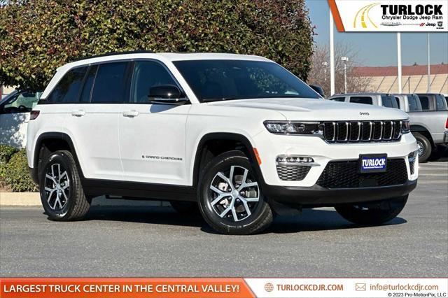 new 2025 Jeep Grand Cherokee car, priced at $47,215