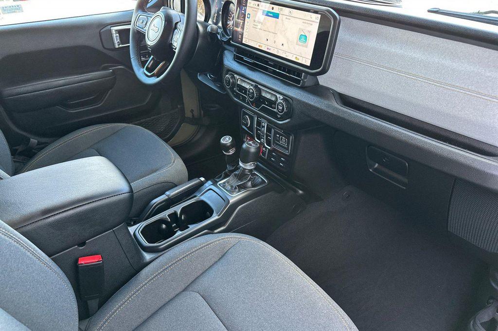 new 2025 Jeep Wrangler car, priced at $50,475