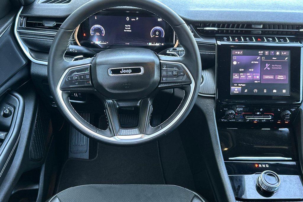 new 2025 Jeep Grand Cherokee L car, priced at $44,230