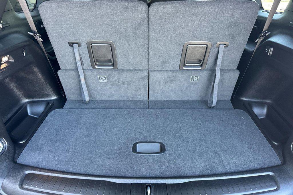 new 2025 Jeep Grand Cherokee L car, priced at $44,230