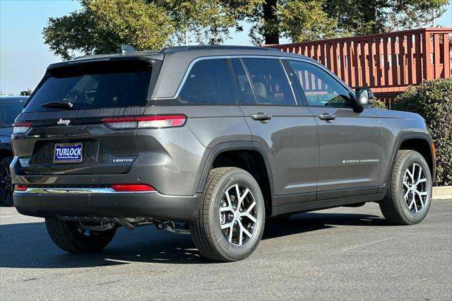 new 2025 Jeep Grand Cherokee car, priced at $47,810