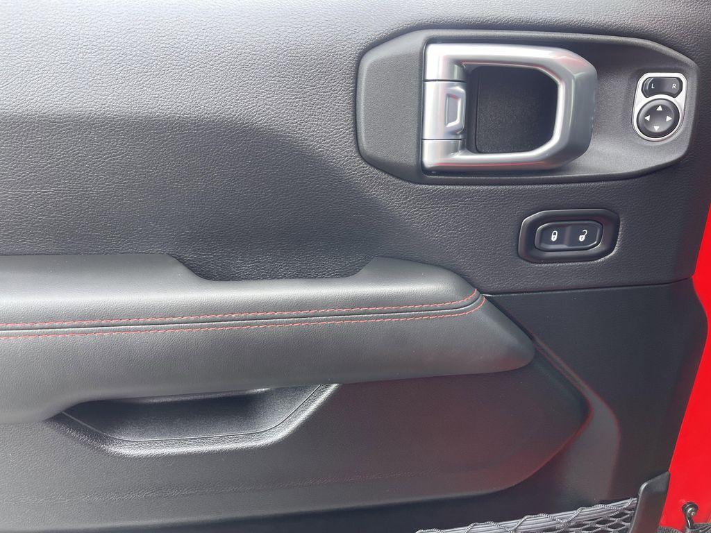 new 2026 Jeep Wrangler car, priced at $64,185