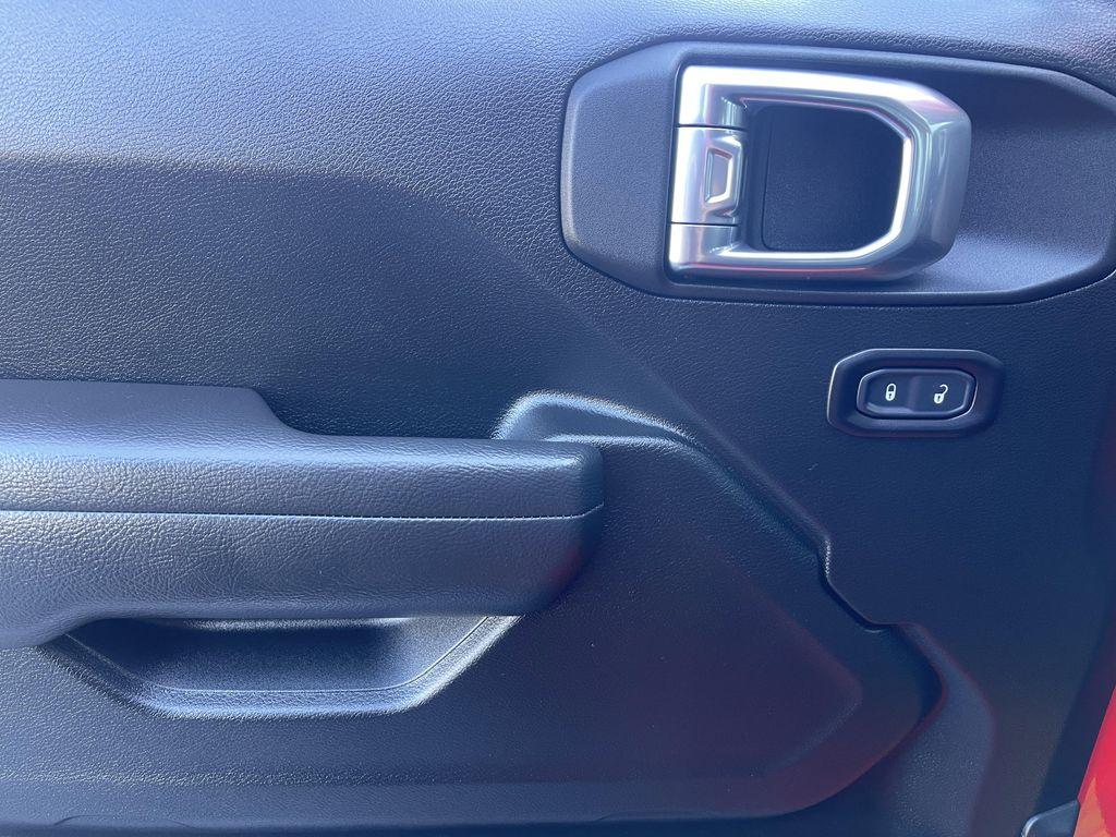 new 2026 Jeep Wrangler car, priced at $40,840