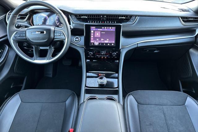 new 2025 Jeep Grand Cherokee car, priced at $43,636
