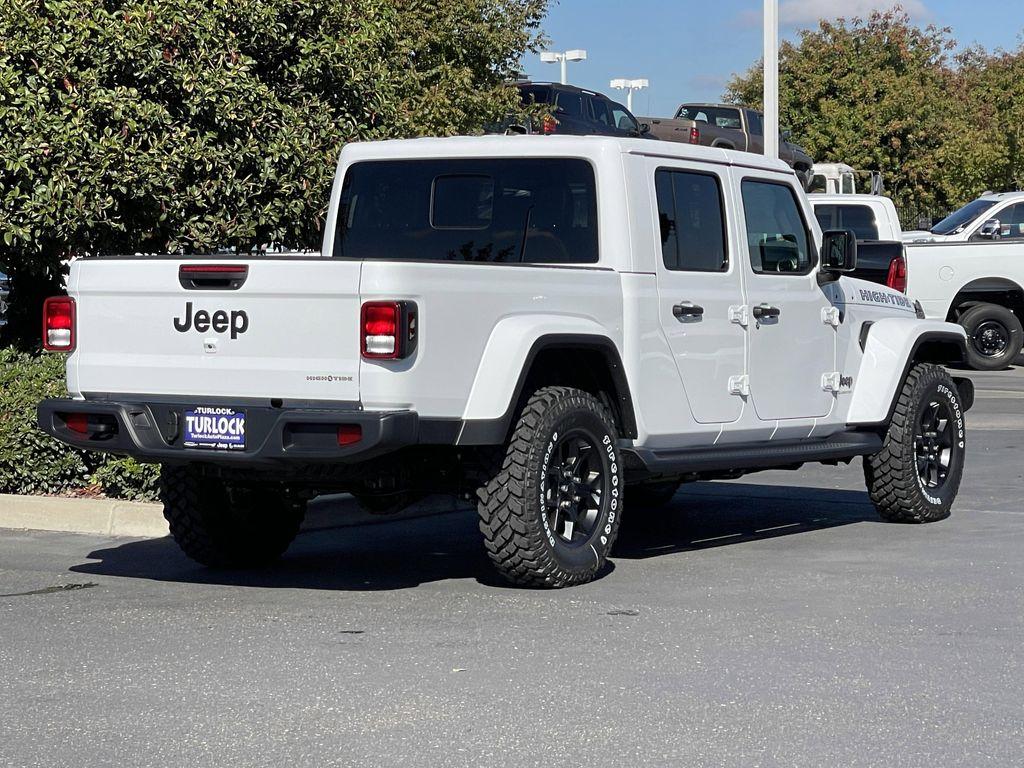 new 2025 Jeep Gladiator car, priced at $42,565