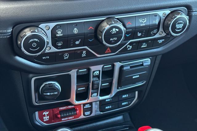 new 2025 Jeep Gladiator car, priced at $49,475