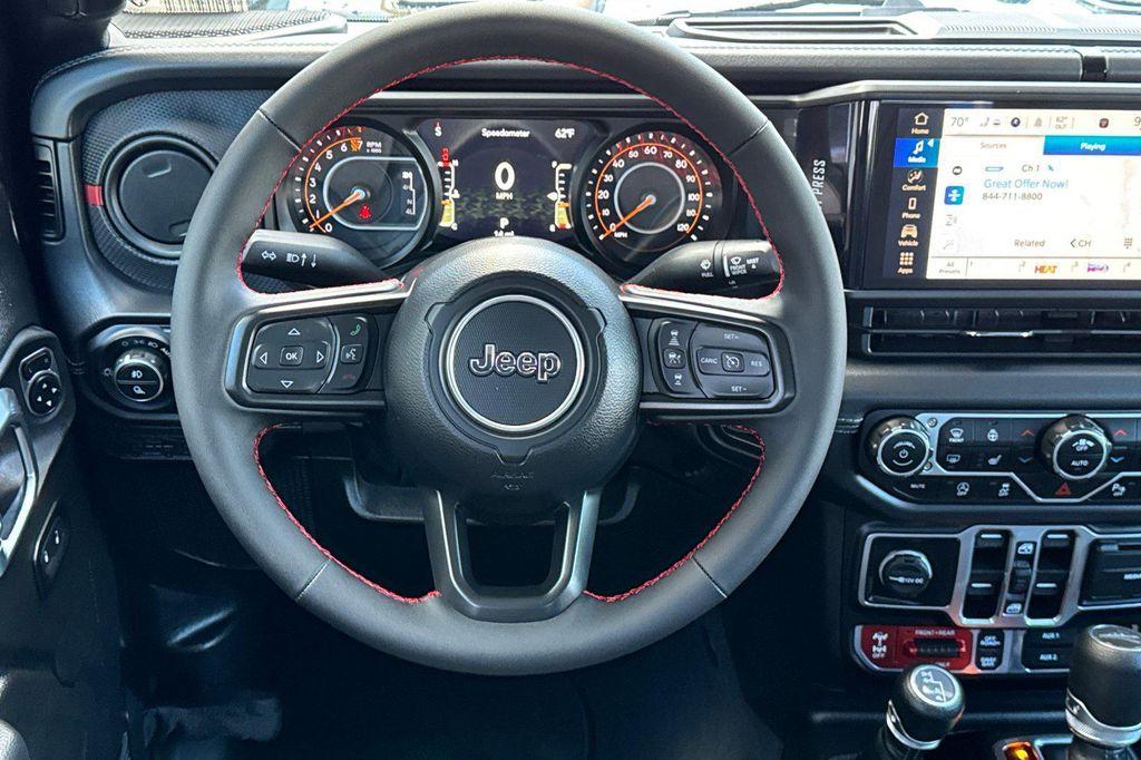 new 2025 Jeep Gladiator car, priced at $51,475