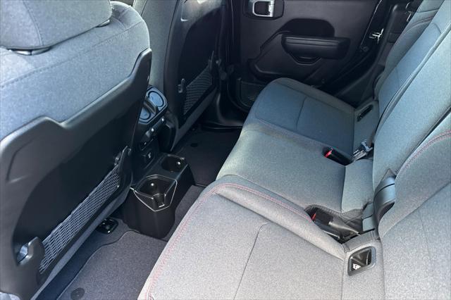 new 2025 Jeep Gladiator car, priced at $49,475