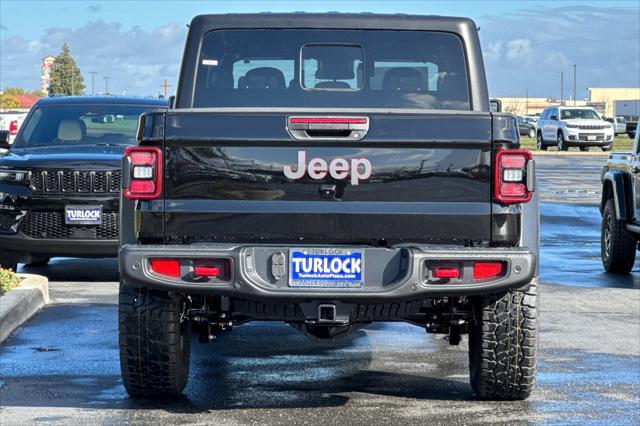 new 2025 Jeep Gladiator car, priced at $49,475