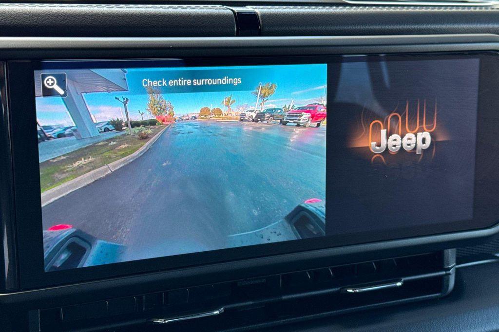 new 2025 Jeep Gladiator car, priced at $51,475