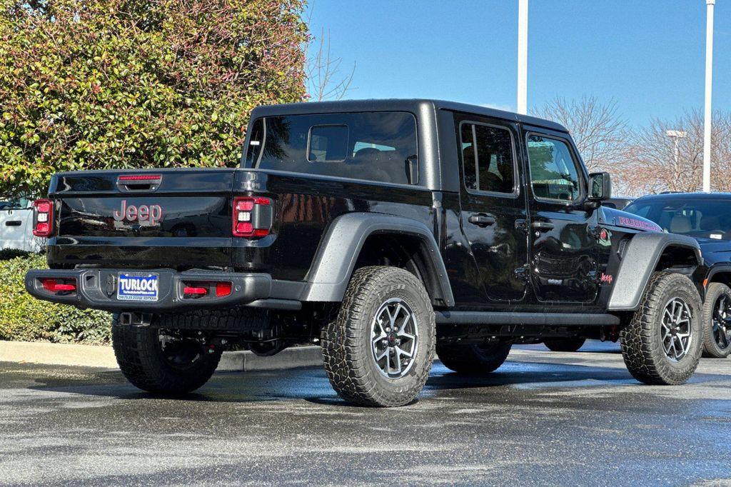 new 2025 Jeep Gladiator car, priced at $51,475